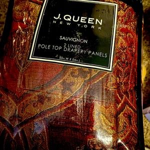 Beautiful NIP J Queen Sauvignon Lined Drapes